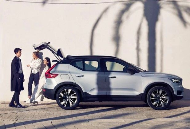 Volvo XC40 Premium Edition